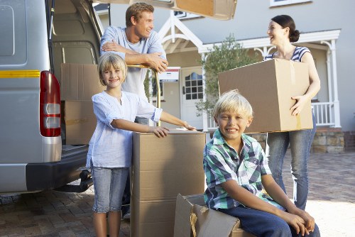 Waiting time and rescheduling situation during a removal service